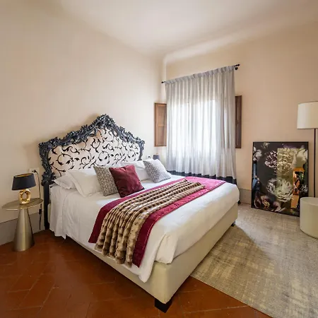 Canto Degli Scali Apartahotel 4*