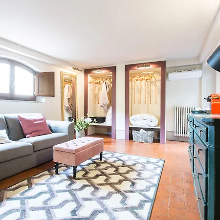 Apartahotel Canto Degli Scali 4*