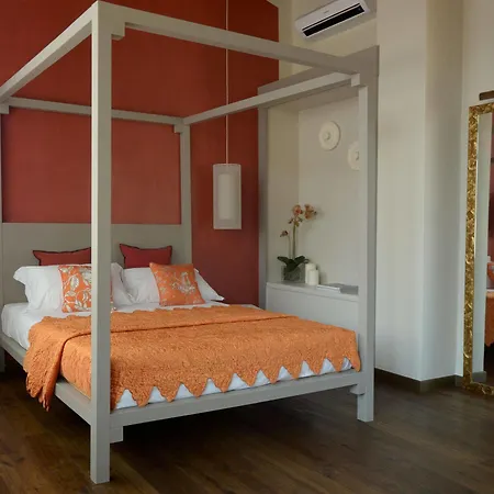 Canto Degli Scali Aparthotel 2*