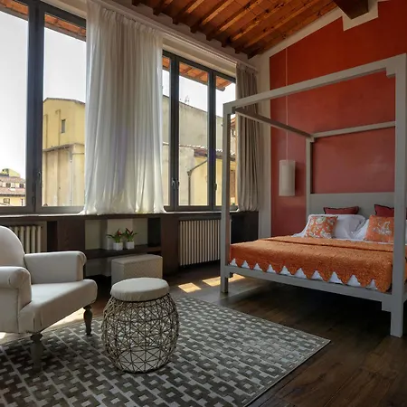 Canto Degli Scali Aparthotel 2*